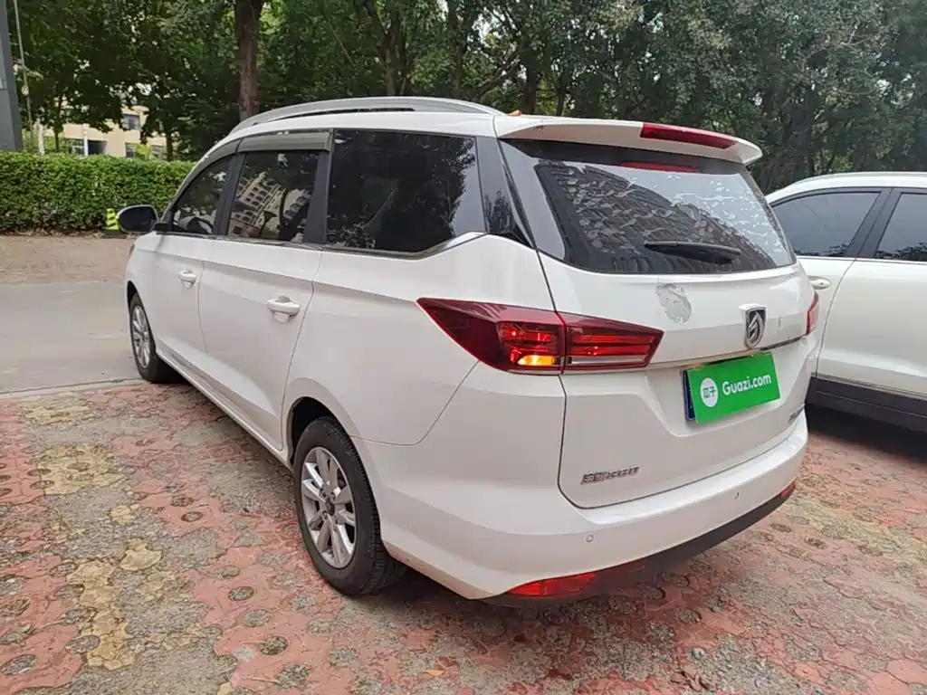 Baojun 360 — миниатюра 5
