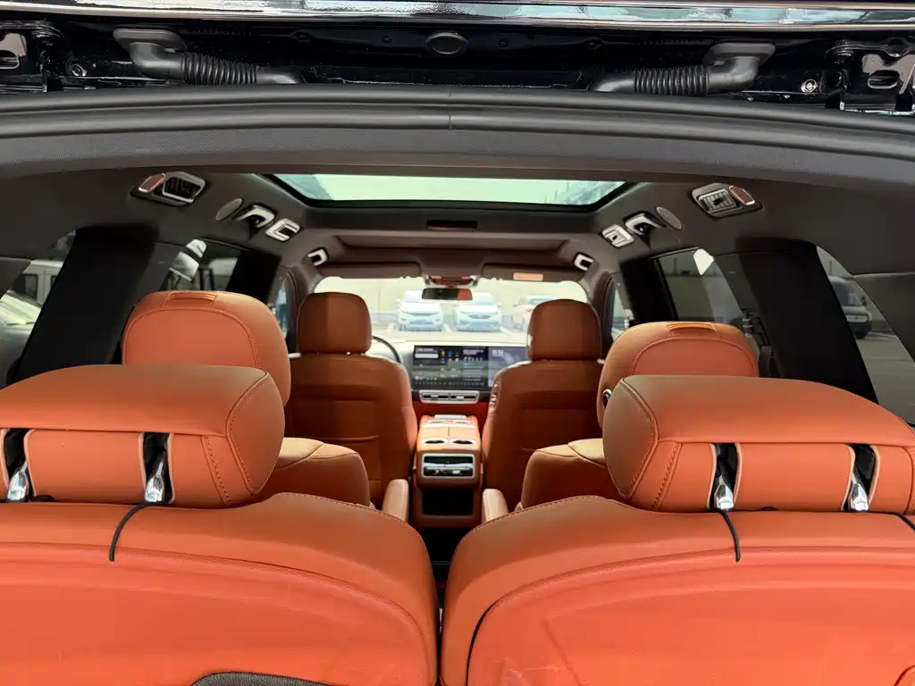 Li Auto Li L8 — миниатюра 11