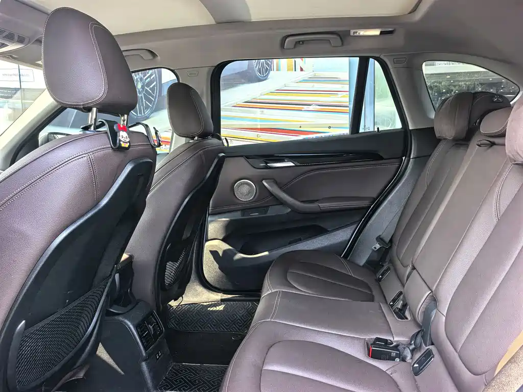 BMW X1 2021 sDrive25Li Lead