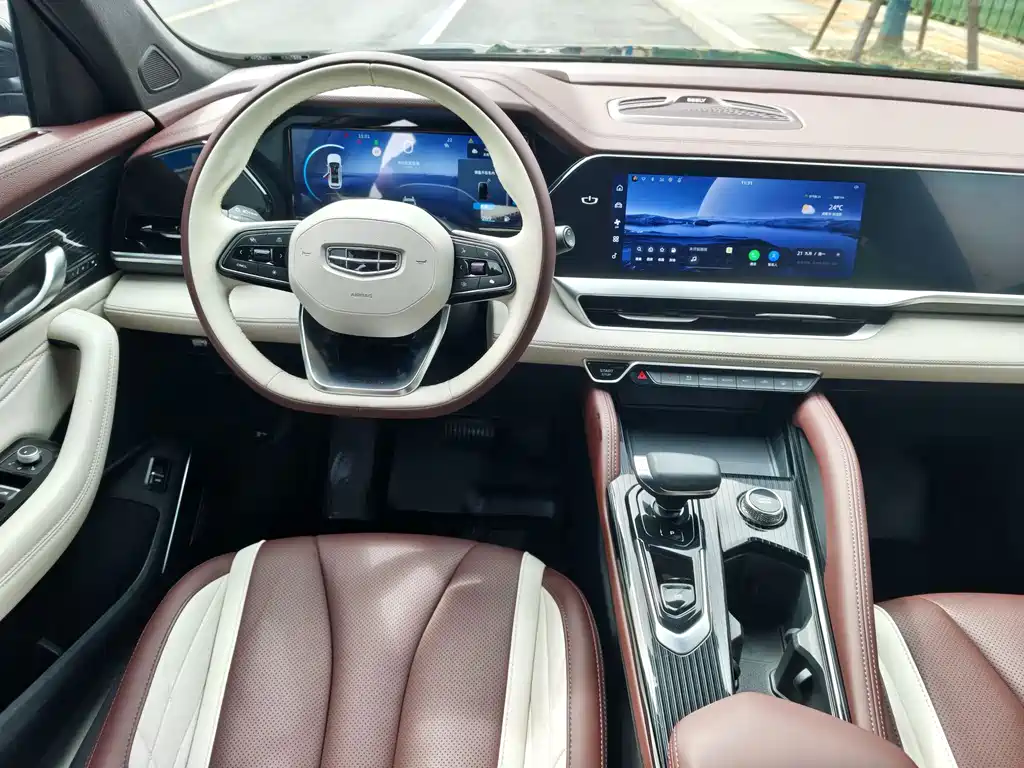 Geely Monjaro 2021 — фото 10