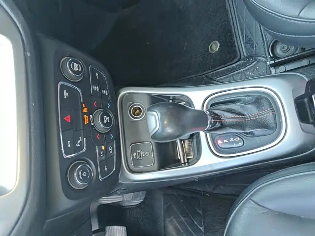 Jeep Compass — миниатюра 14