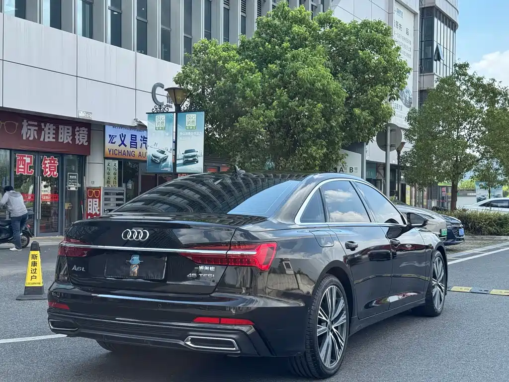 Audi A6L — миниатюра 14