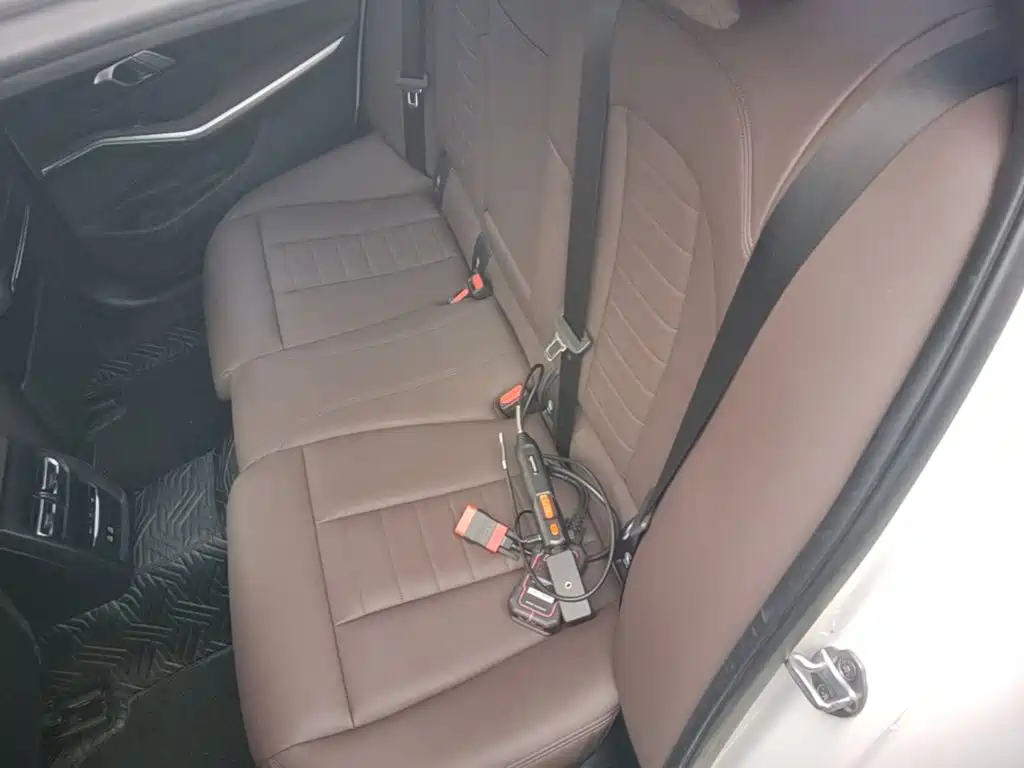 BMW 3 Series — миниатюра 17