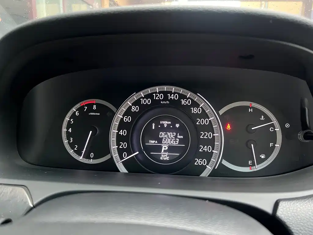 Honda Accord — миниатюра 6