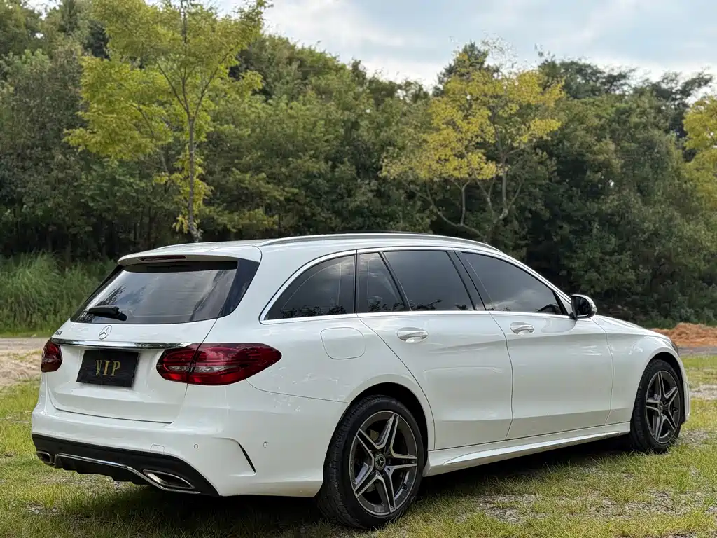 Mercedes-Benz C-Class (Import) — миниатюра 14