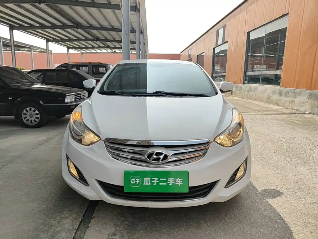 Hyundai Elantra Langdong — миниатюра 3