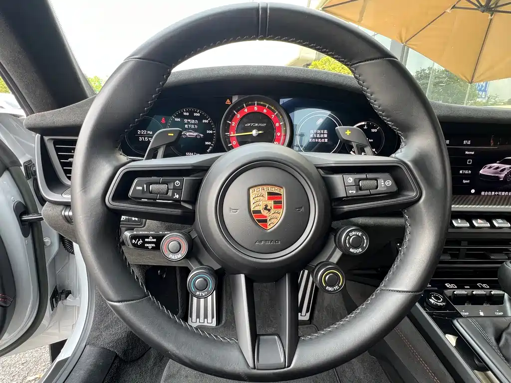 Porsche 911 - фото 9