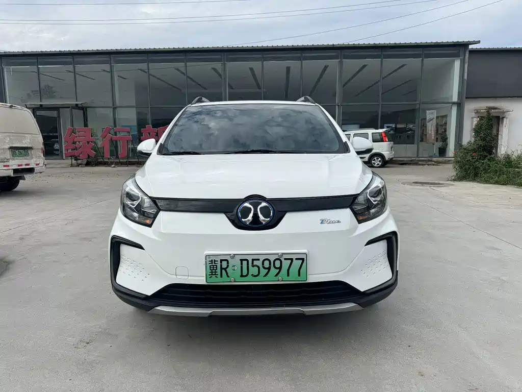 BAIC New Energy EC5 — миниатюра 2