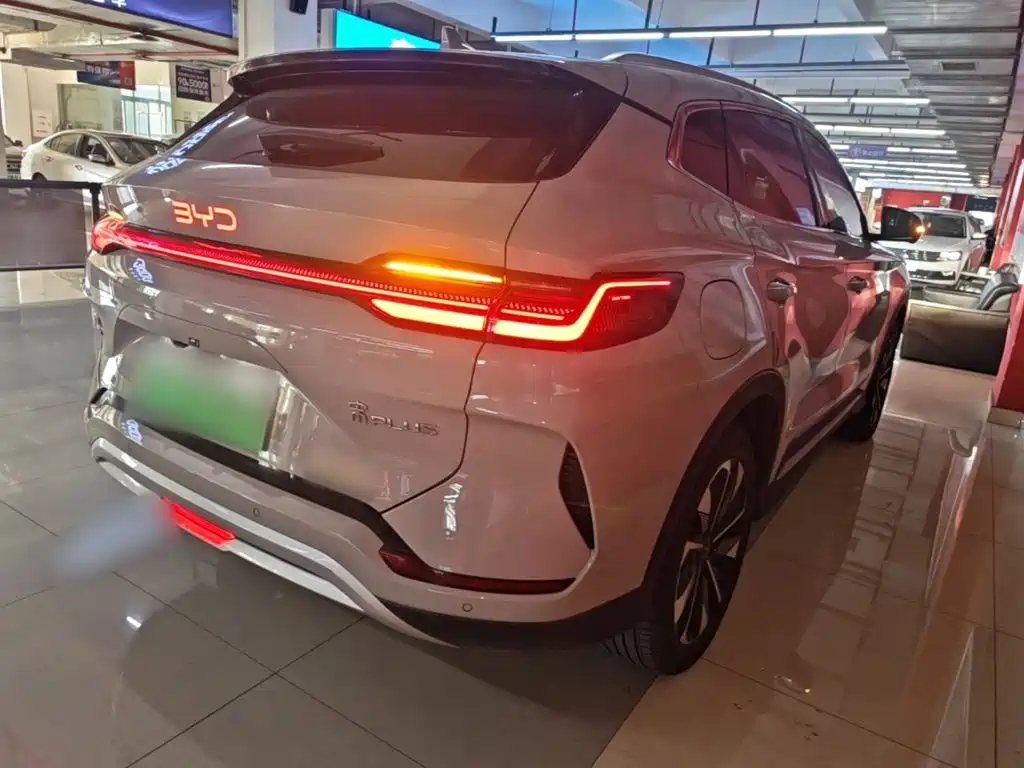 BYD PLUS New Energy — миниатюра 7