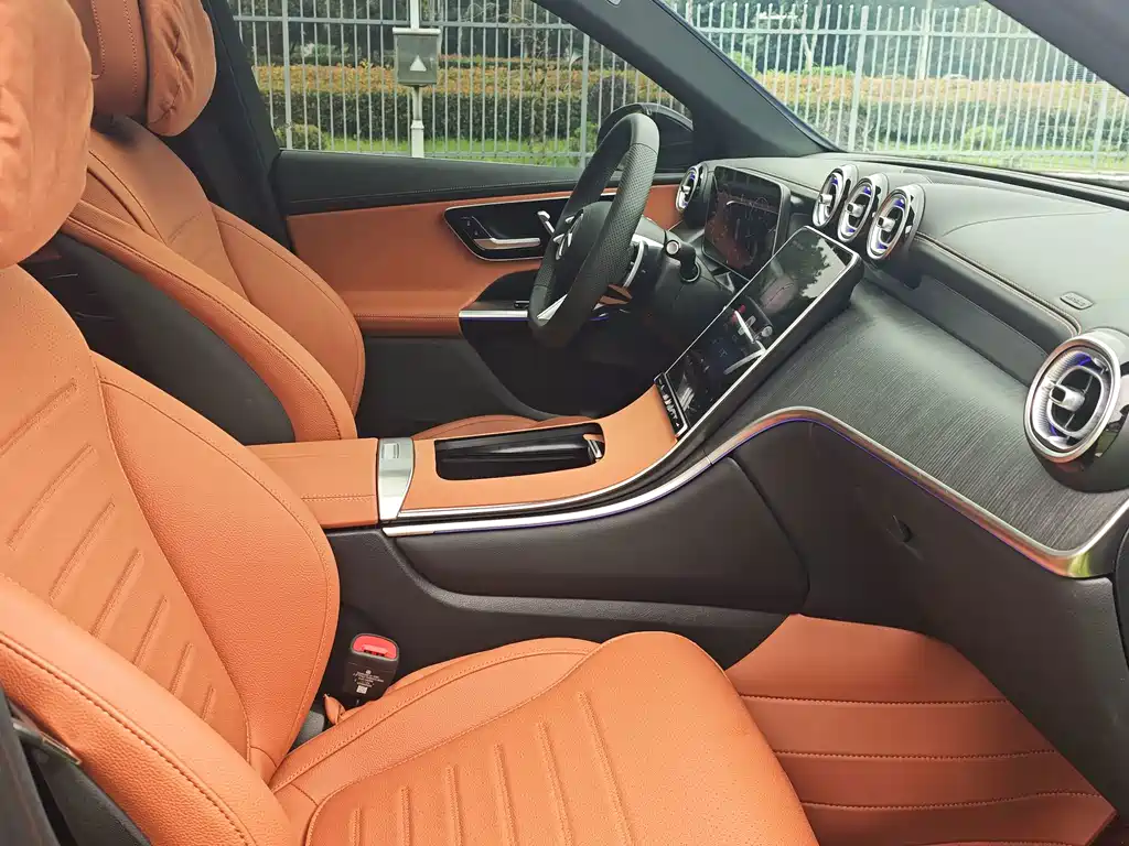 Mercedes-Benz GLC — миниатюра 21