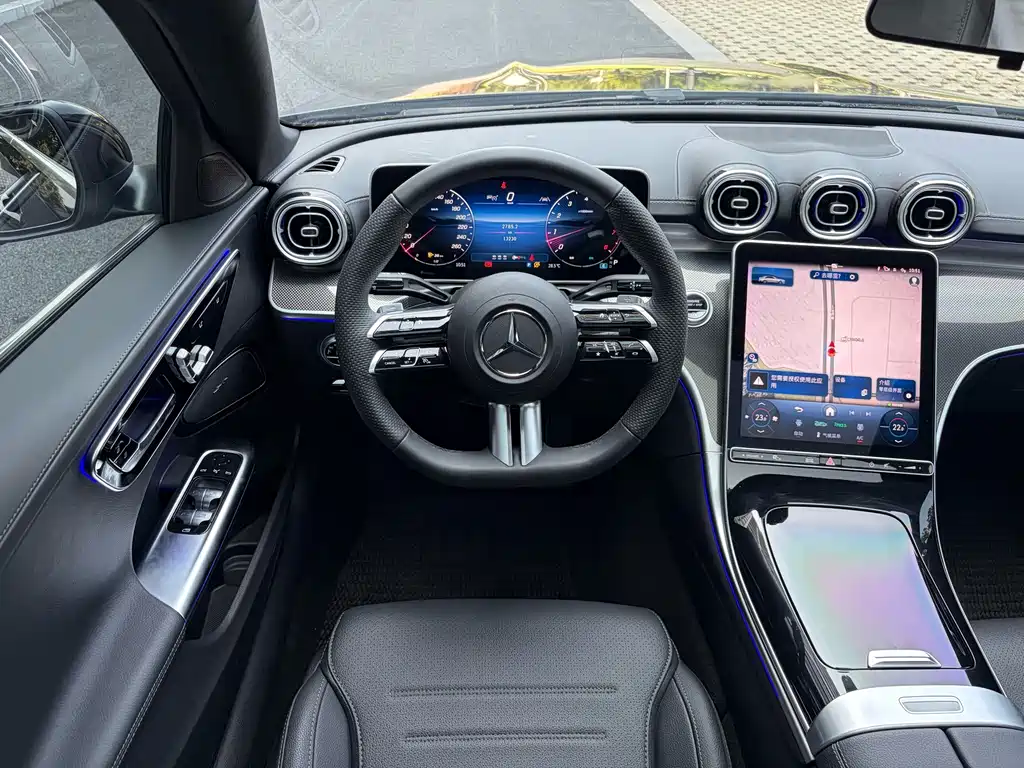Mercedes-Benz C-Class — миниатюра 15