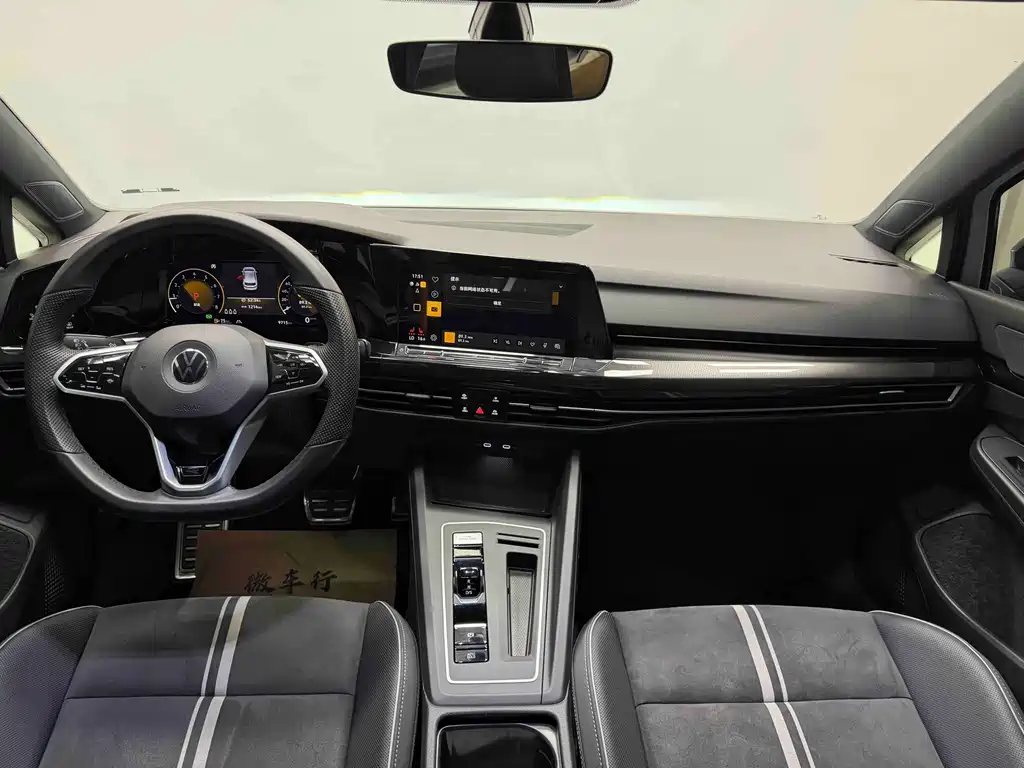 Volkswagen Golf — миниатюра 14