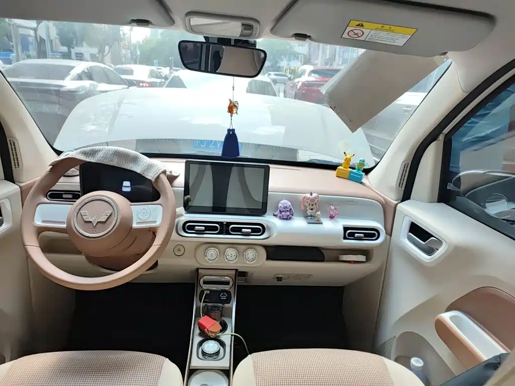 Wuling MINIEV — миниатюра 19