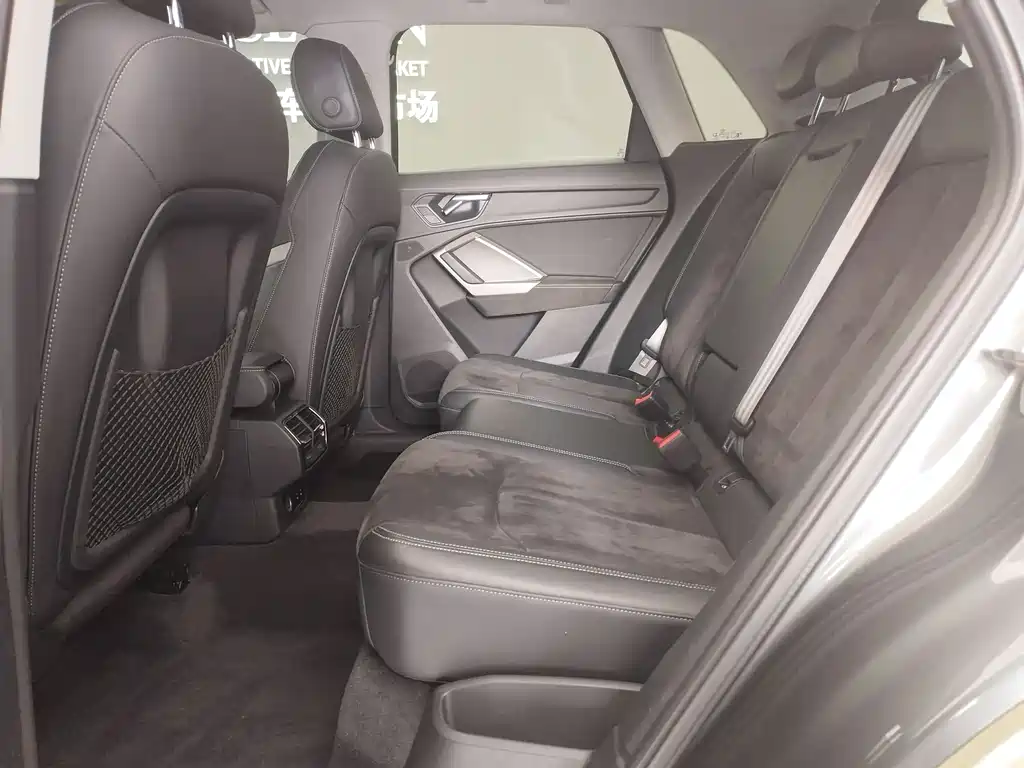Audi Q3 2021 35 TFSI