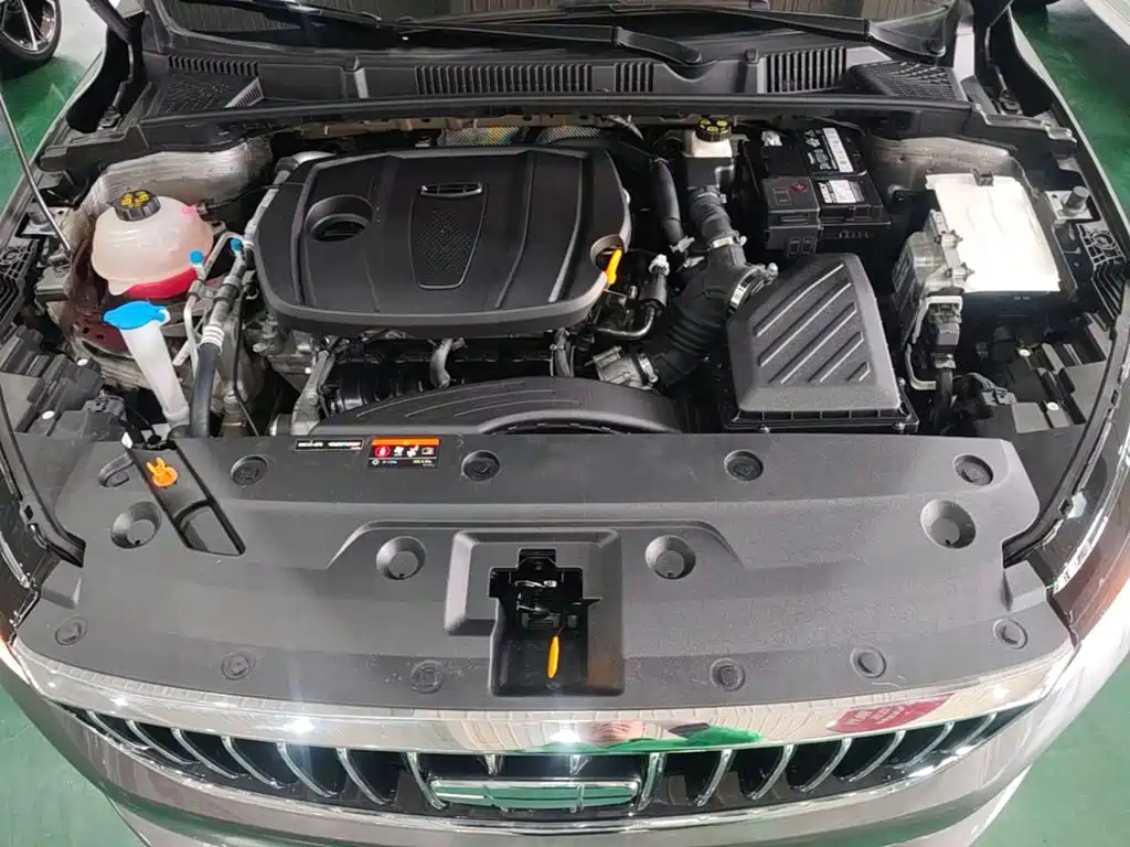 Geely Emgrand — миниатюра 20