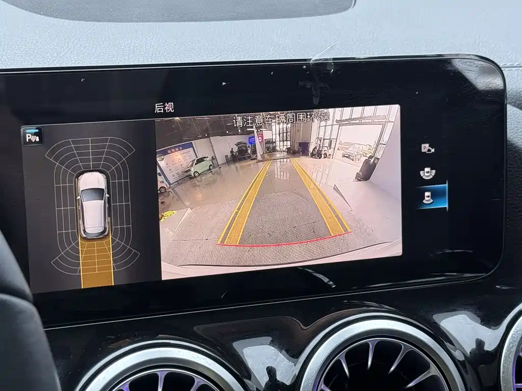 Mercedes-Benz GLA 2022 GLA 200