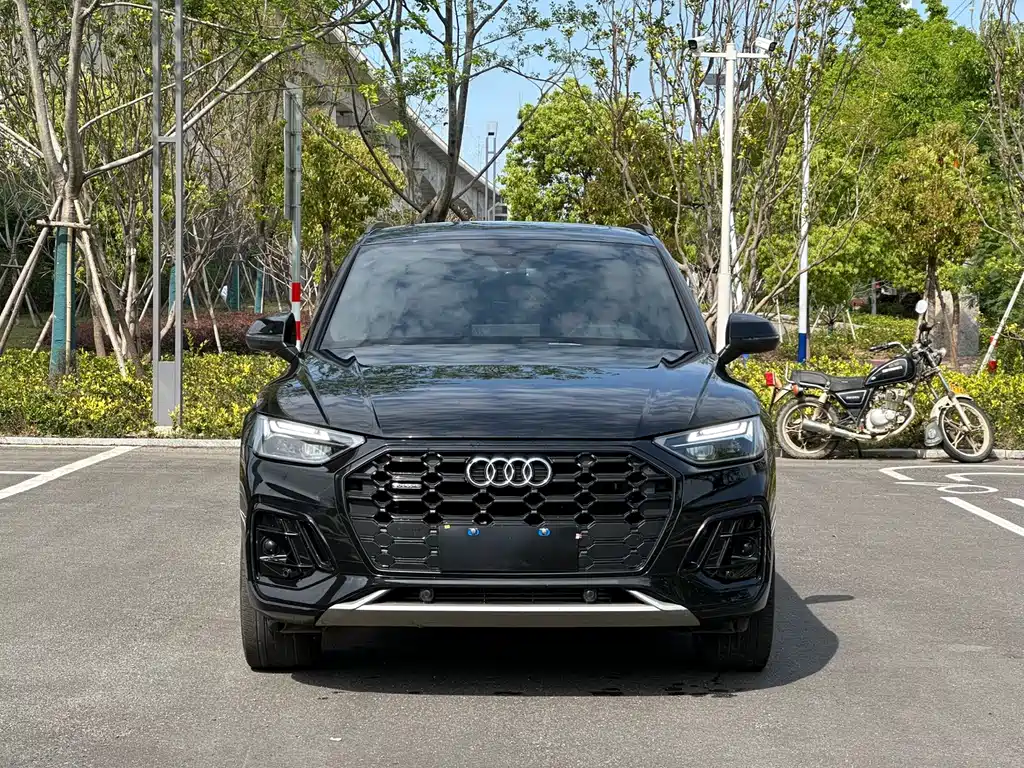 Audi Q5L 2024 40 TFSI Luxury