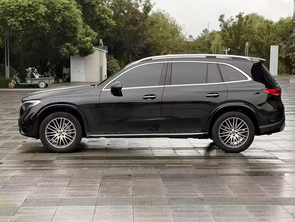 Mercedes-Benz GLC — миниатюра 2