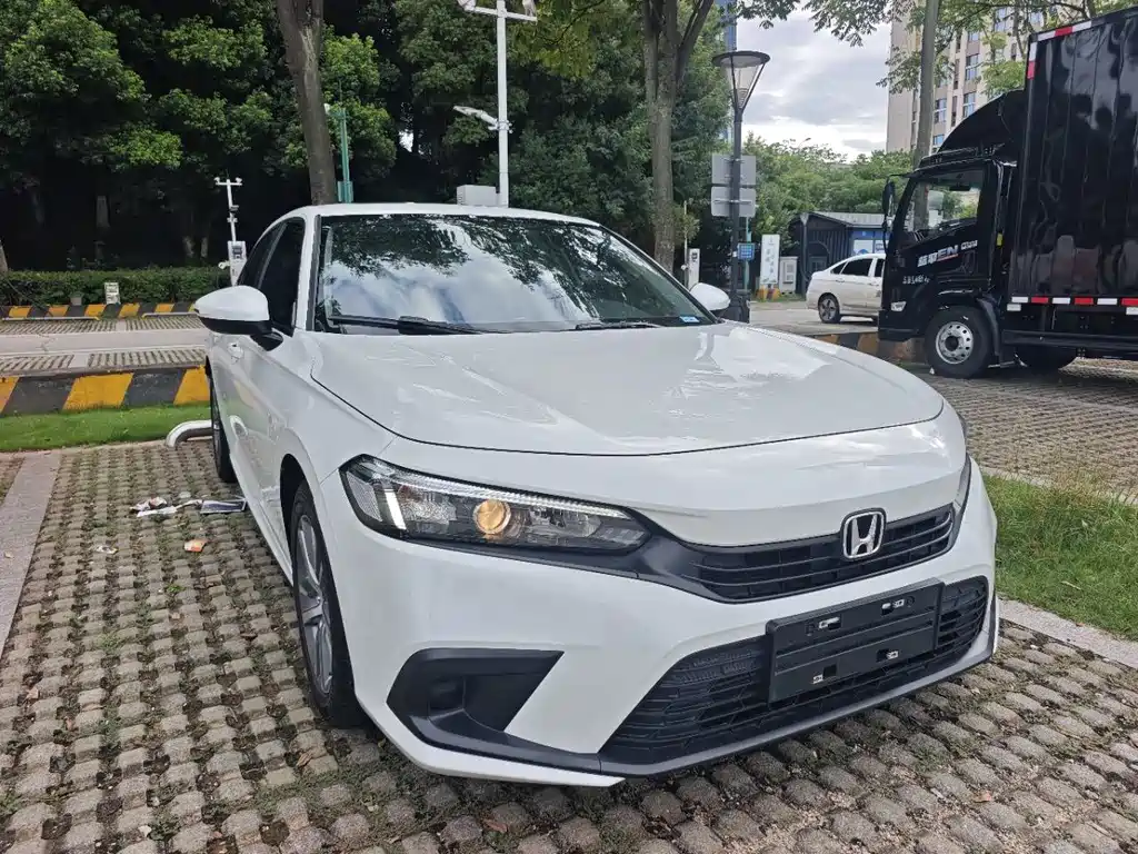 Honda Civic — миниатюра 2