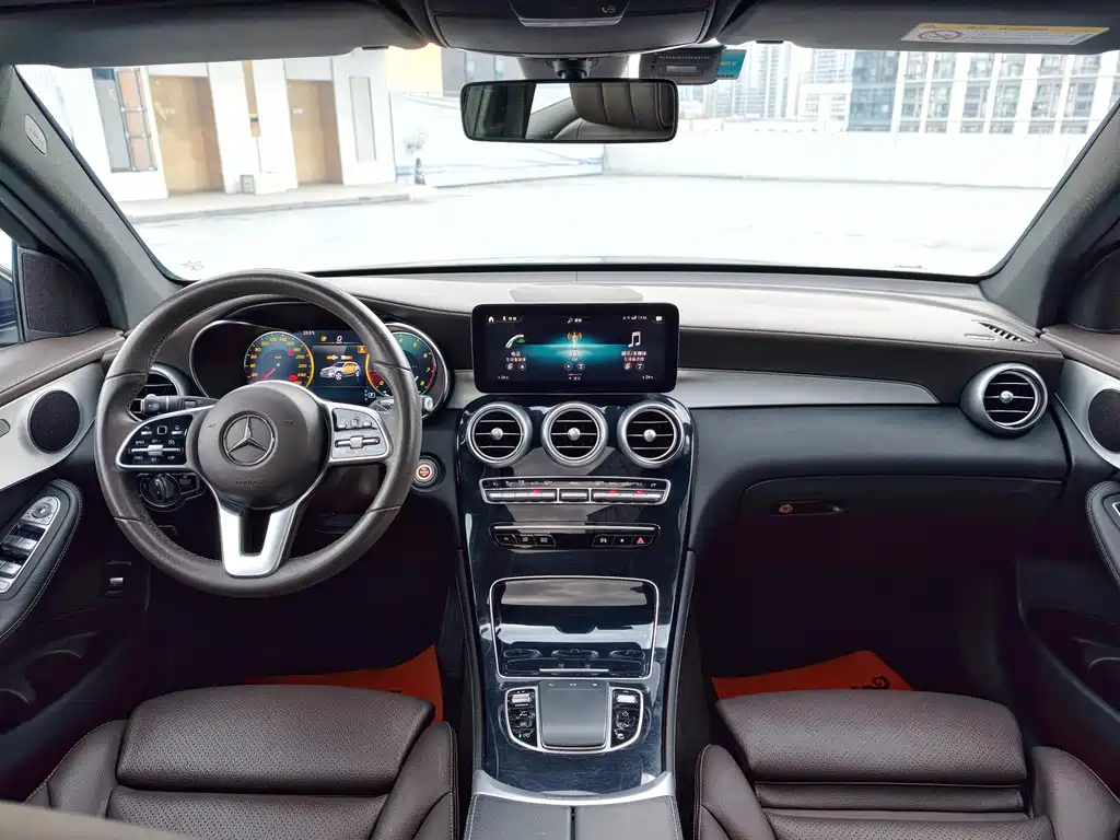 Mercedes-Benz GLC 2020 GLC 260 L 4MATIC