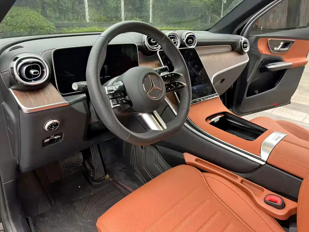 Mercedes-Benz GLC — миниатюра 3