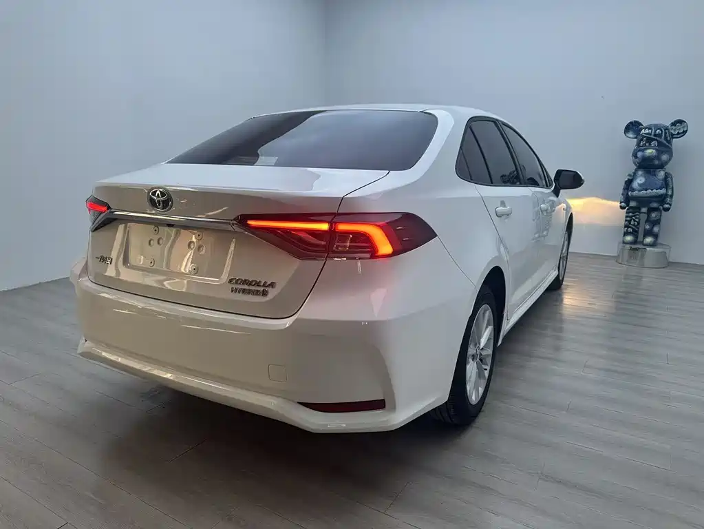 Toyota Corolla 2021 1.8L E-CVT Elite