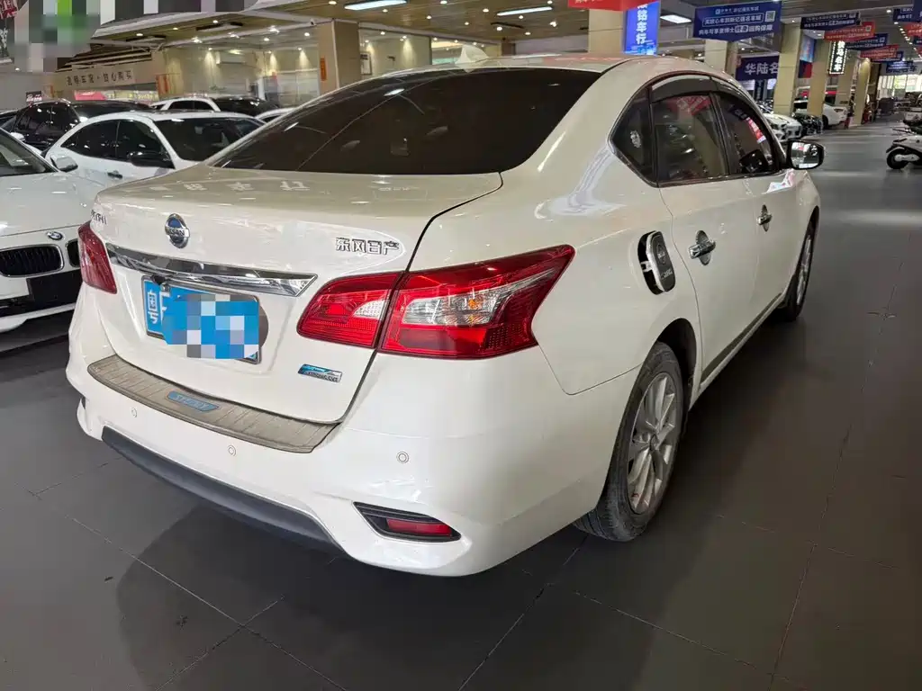 Nissan Sylphy — миниатюра 6