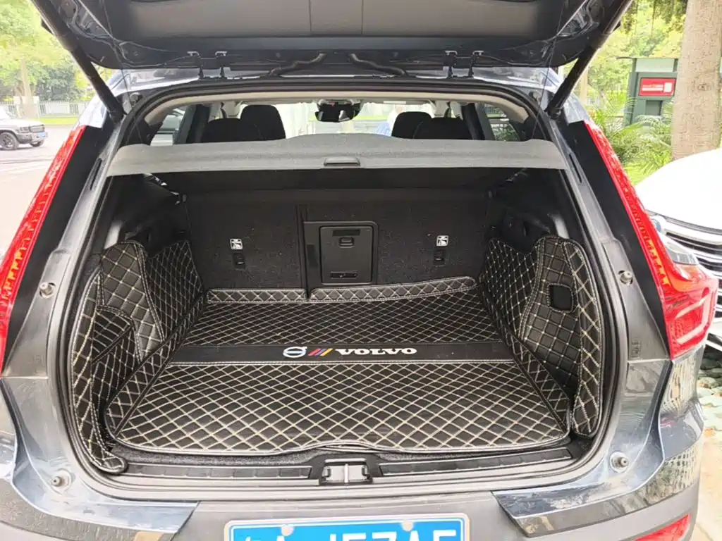 Volvo XC40 — миниатюра 19