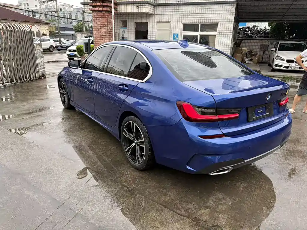 BMW 3 Series — миниатюра 7