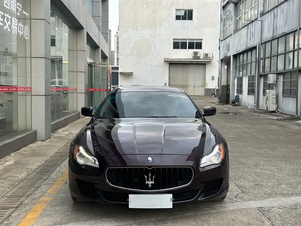 Maserati Quattroporte — миниатюра 2