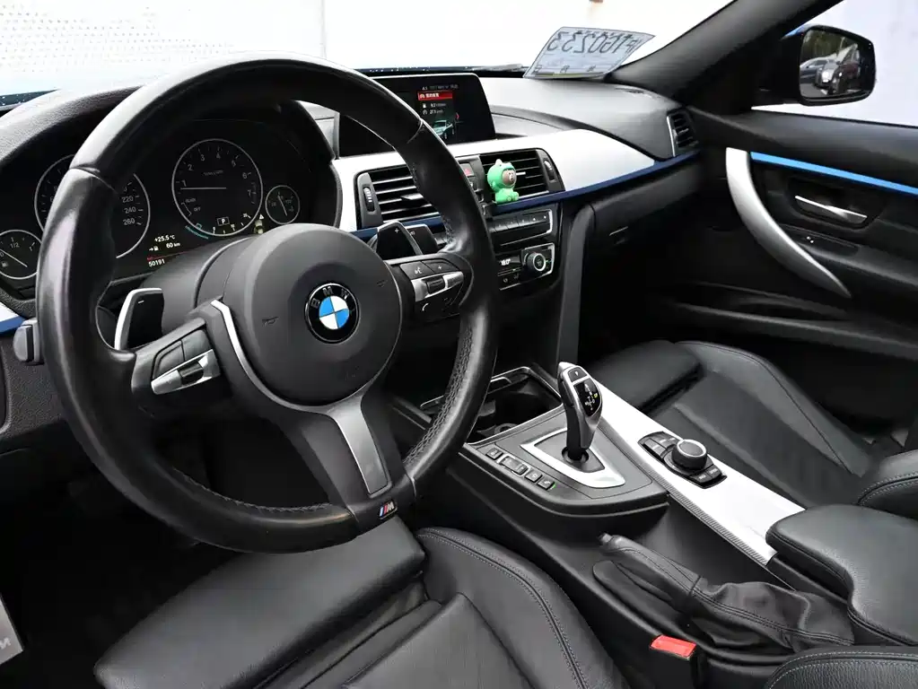 BMW 3 Series — миниатюра 7