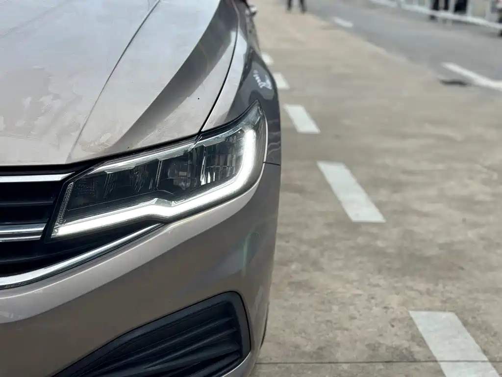 Volkswagen Bora — миниатюра 4