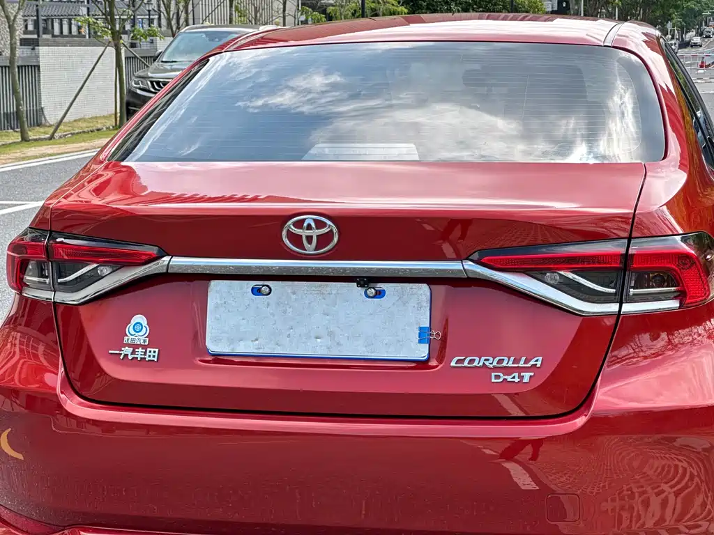 Toyota Corolla — миниатюра 13