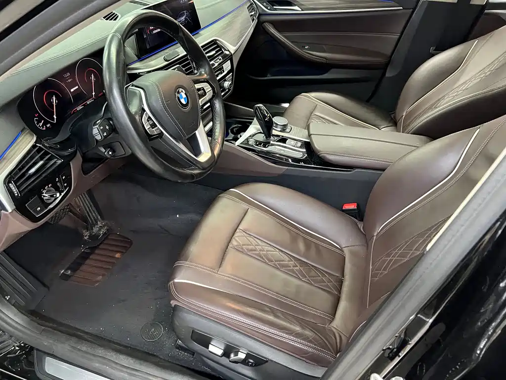 BMW 5 Series New Energy — миниатюра 21