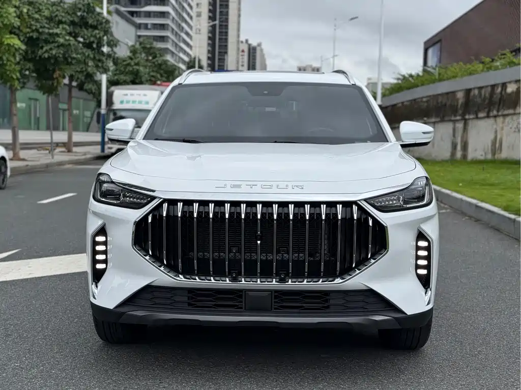 JETOUR X70 PLUS 2025 Champion 1.5T DCT Champion PRO 7 мест