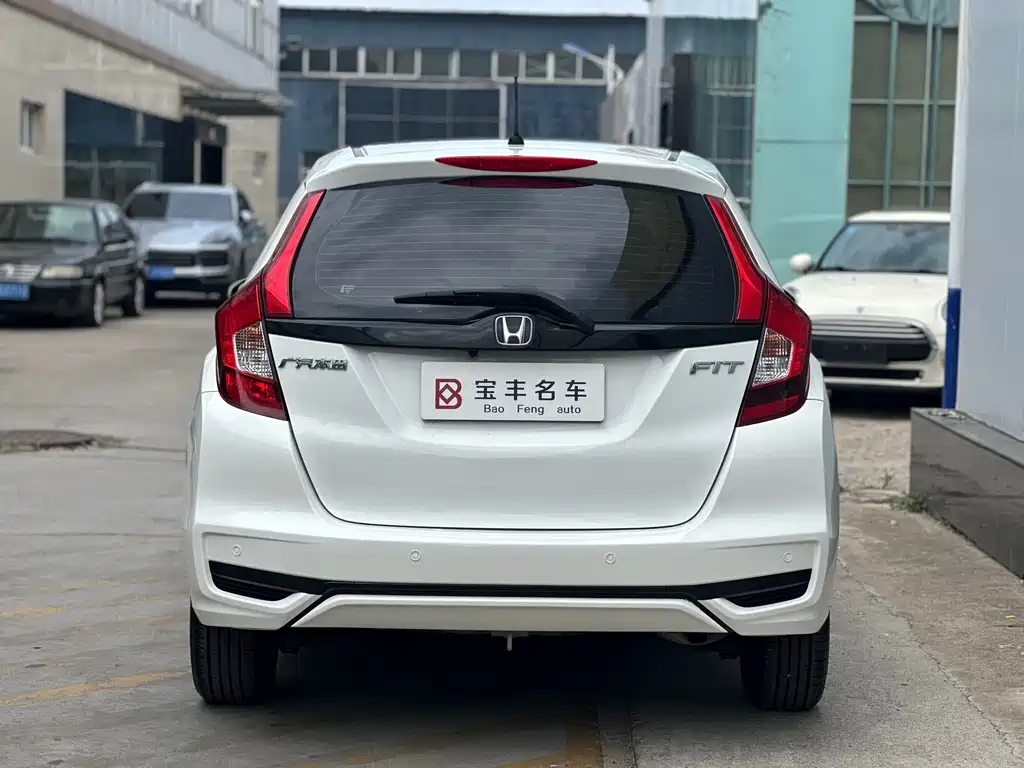 Honda Fit — миниатюра 3