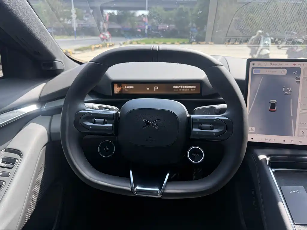 XPeng P7 — миниатюра 7