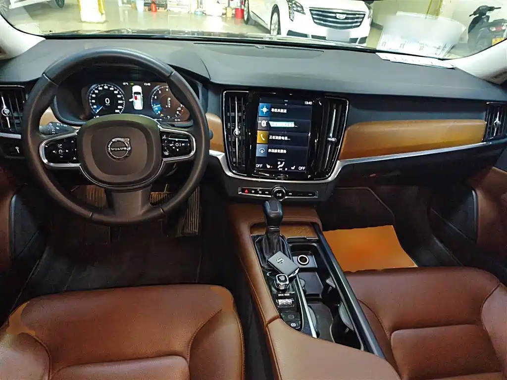 Volvo S90 2020 T5 Luxury