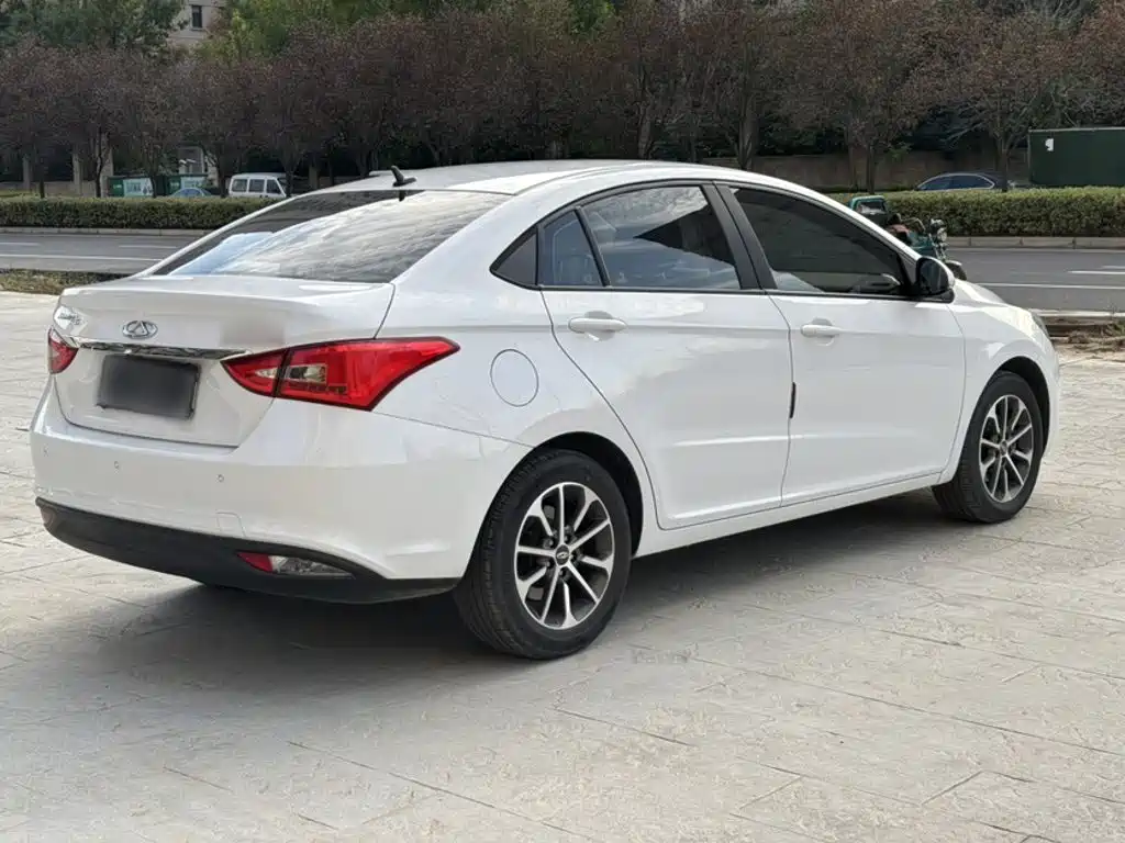 Chery Arrizo 5 — миниатюра 23