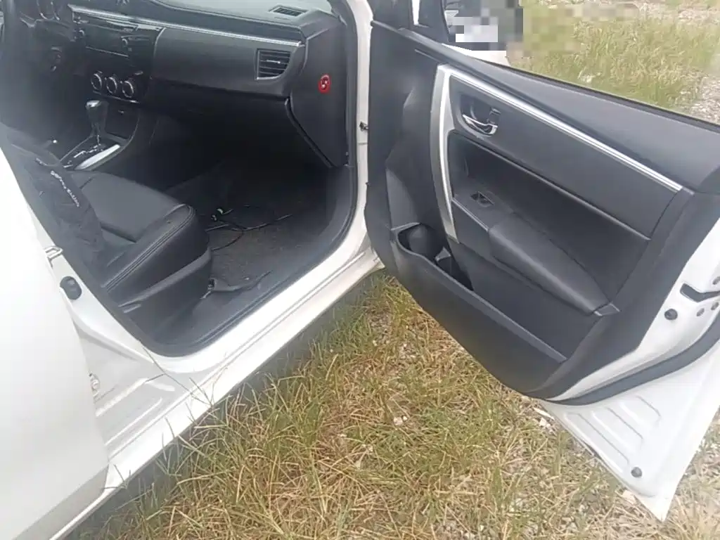 Toyota Corolla — миниатюра 9