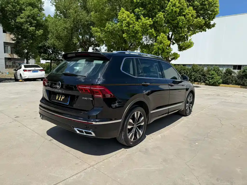 Volkswagen Tiguan L — миниатюра 7