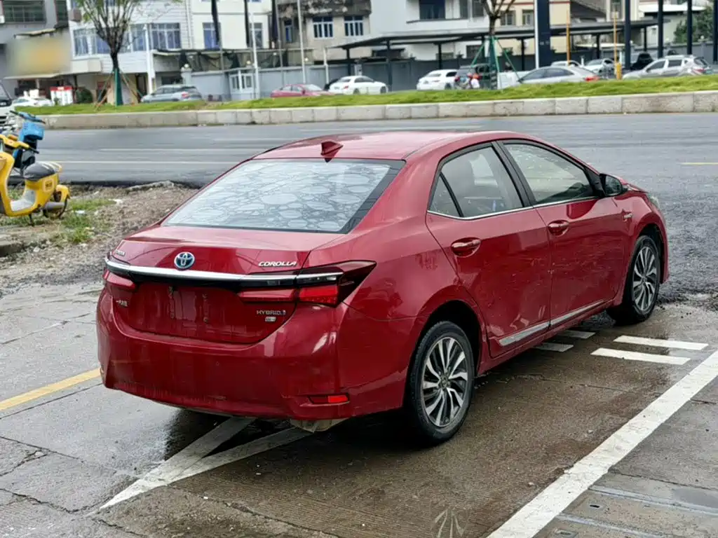 Toyota Corolla — миниатюра 12