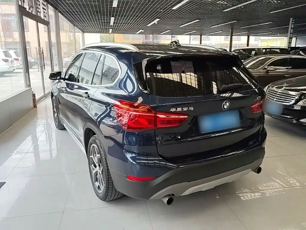 BMW X1 — миниатюра 5