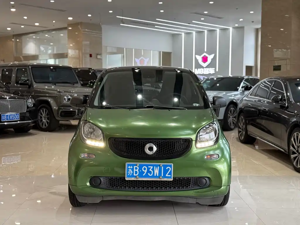smart Smart Fortwo — миниатюра 2