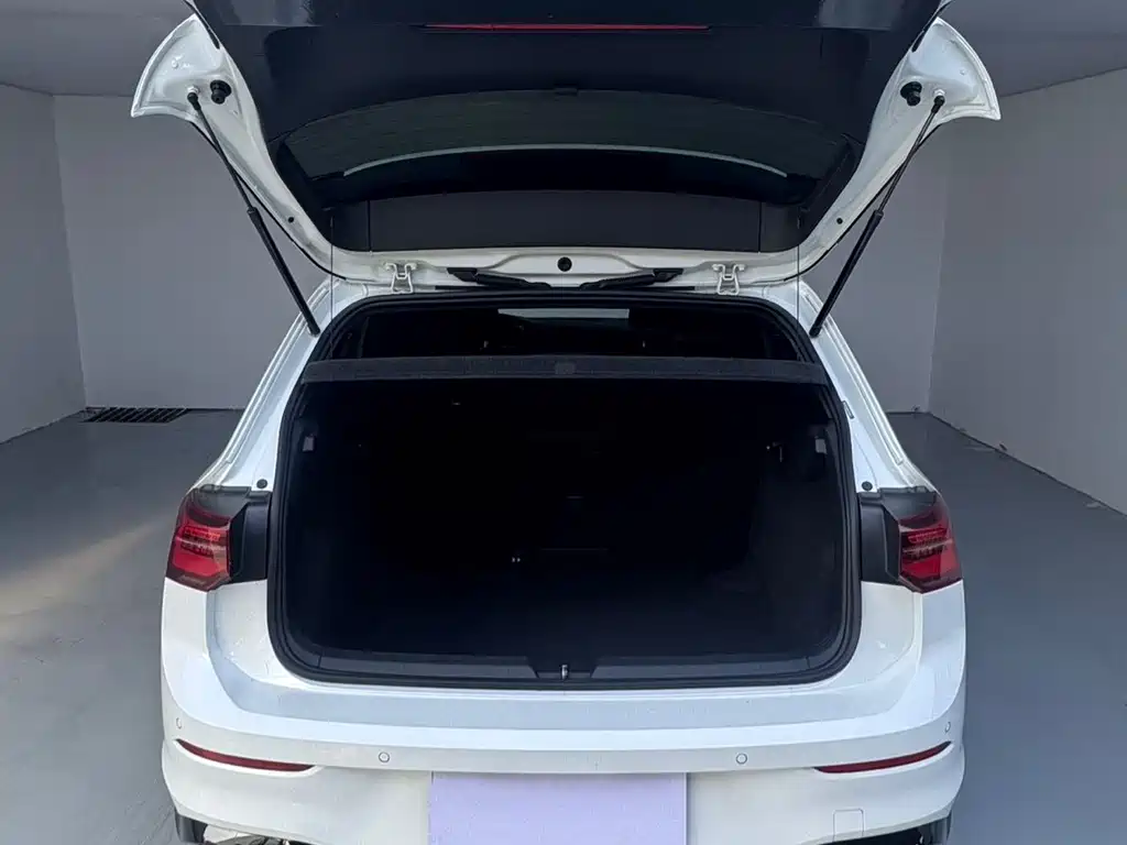 Volkswagen Golf — миниатюра 7