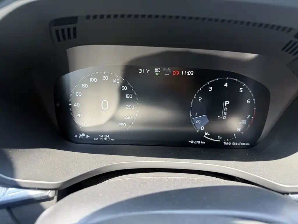 Volvo XC60 — миниатюра 6