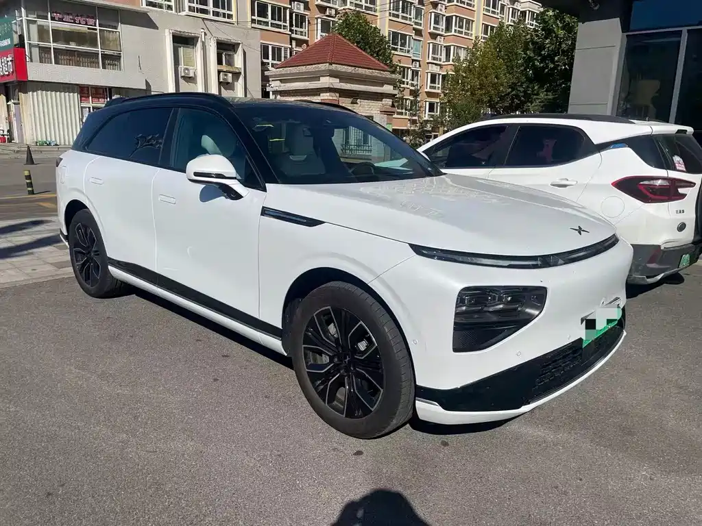 XPeng G9 — миниатюра 3