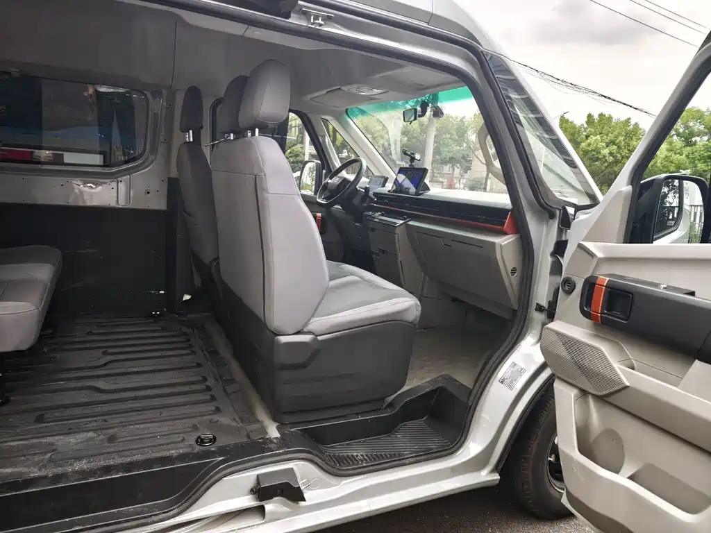 Yuan Cheng Yuan Cheng Super VAN — миниатюра 10