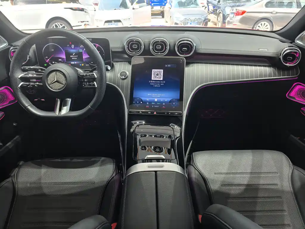 Mercedes-Benz C-Class — миниатюра 12