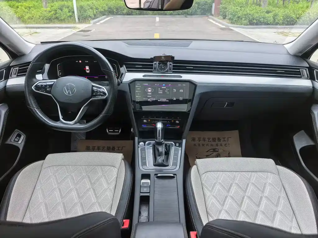 Volkswagen Magotan — миниатюра 4